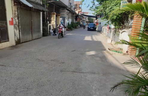 Bán gấp 100m2 MT4.5m đất vuông vắn đẹp, đường ô tô tránh Võng La Đông Anh KCN Thăng Long.